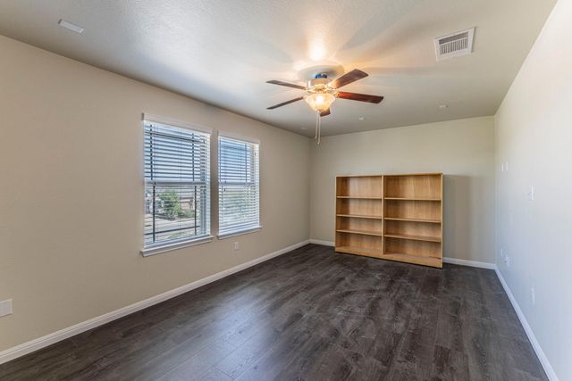 762 Nautical LOOP, Kyle, TX 78640