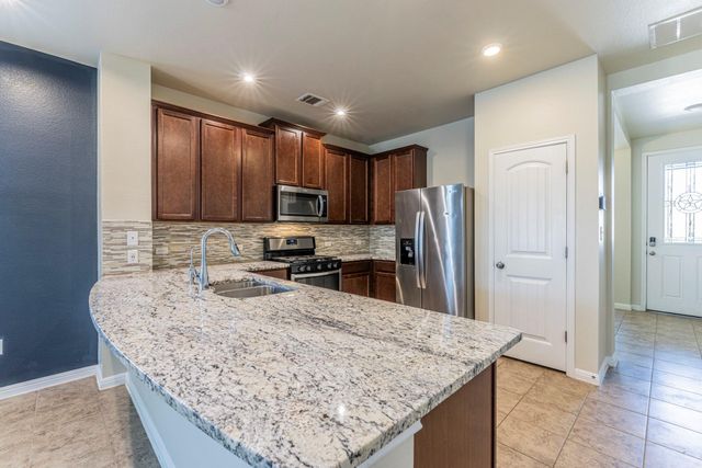 762 Nautical LOOP, Kyle, TX 78640