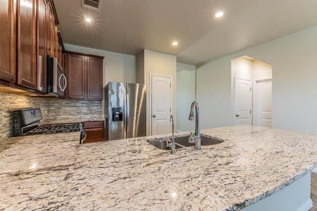 762 Nautical LOOP, Kyle, TX 78640