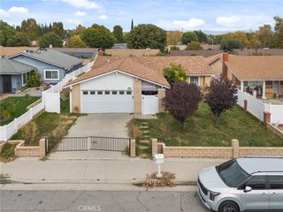 24311 Wabuska, Newhall, CA 91321