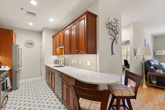 7 Ballister Street 428, Wakefield, MA 01880