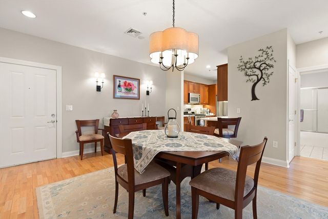 7 Ballister Street 428, Wakefield, MA 01880