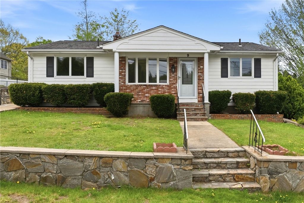 9 Brook Street, West Warwick, RI 02893