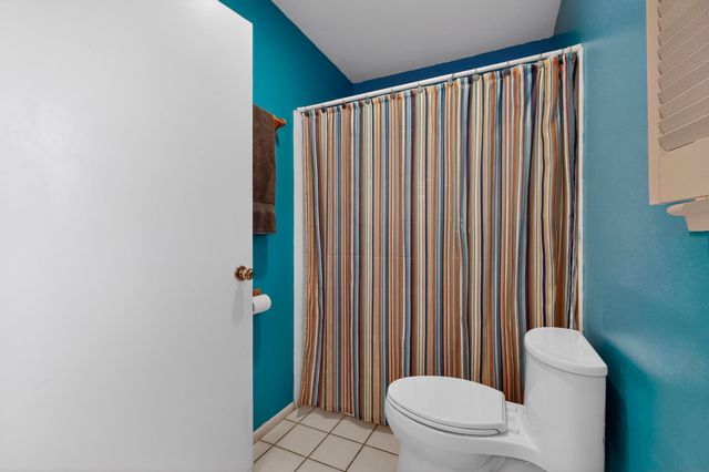 7012 Arroyo Del Oso Avenue NE, Albuquerque, NM 87109