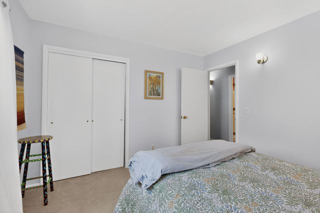 7012 Arroyo Del Oso Avenue NE, Albuquerque, NM 87109