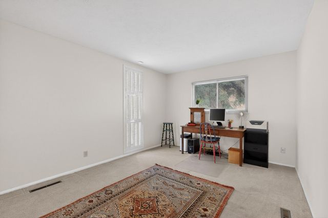 7012 Arroyo Del Oso Avenue NE, Albuquerque, NM 87109