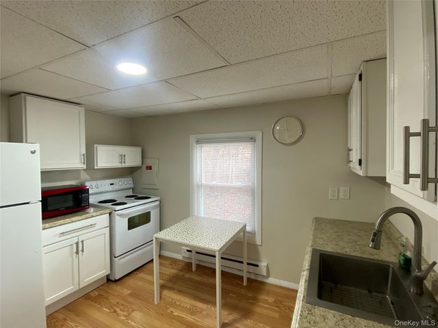 702 Fox Run Lane 1, Carmel, NY 10512