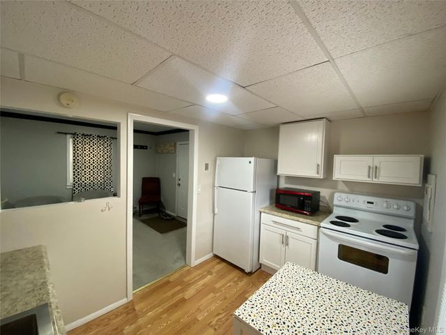 702 Fox Run Lane 1, Carmel, NY 10512