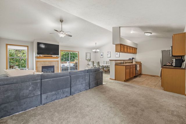 4862 SNOWCAP RUN 0, Loves Park, IL 61111