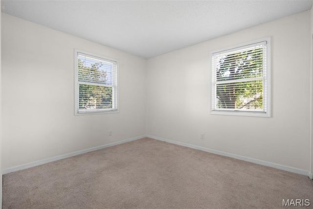 1719 Canary Cove, Brentwood, MO 63144