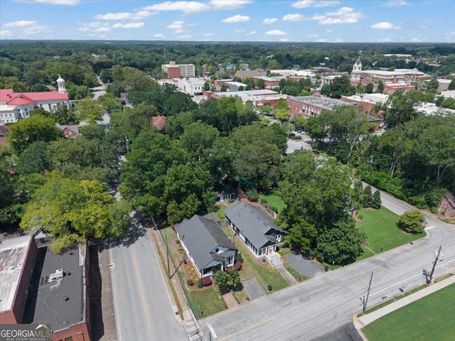 1146 Oak Street SE, Covington, GA 30014