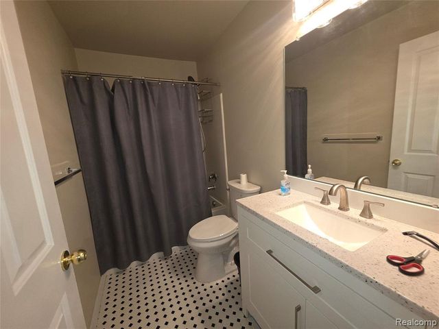 4065 Radcliff Drive, Canton, MI 48188