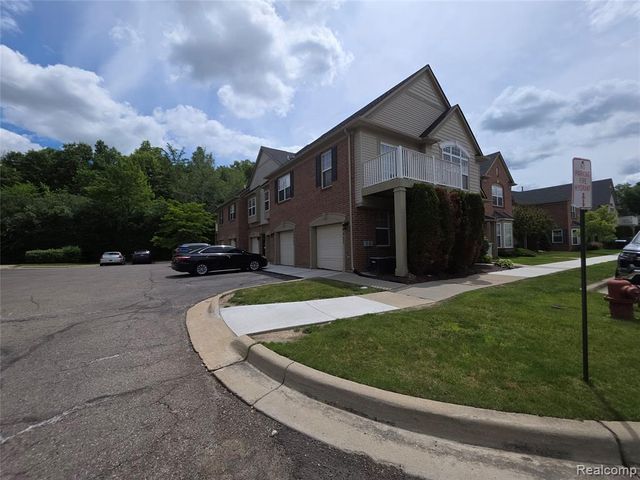 4065 Radcliff Drive, Canton, MI 48188