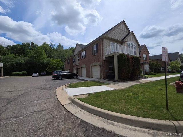 4065 Radcliff Drive, Canton, MI 48188
