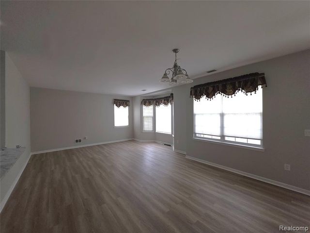 4065 Radcliff Drive, Canton, MI 48188