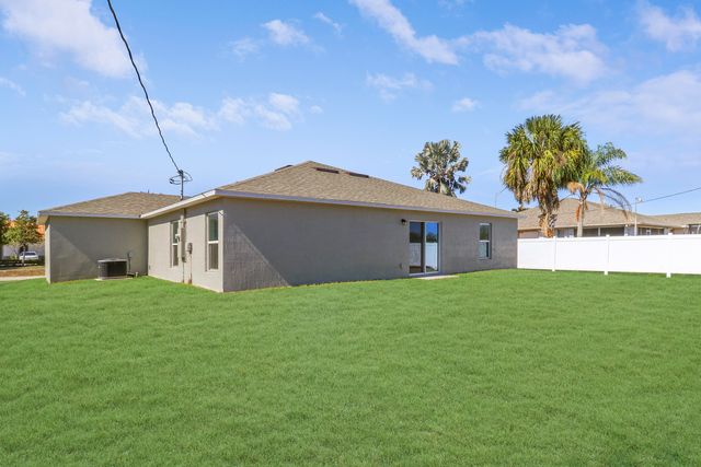 411 SW Doreen Street, Port St. Lucie, Port St Lucie, FL 34953