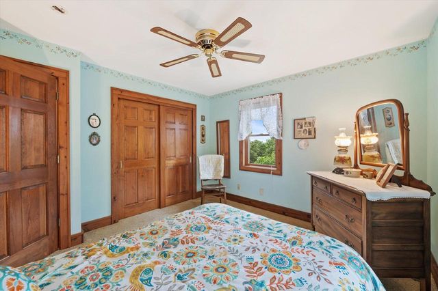S86W30445 Stonegate DRIVE, Mukwonago, WI 53149