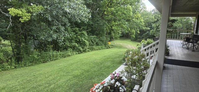 S86W30445 Stonegate DRIVE, Mukwonago, WI 53149