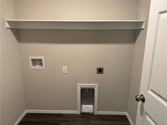 2613 S Silver Street, Siloam Springs, AR 72761