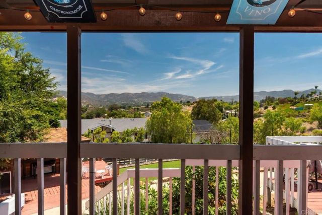 2941 Pioneer Way, Jamul, CA 91935