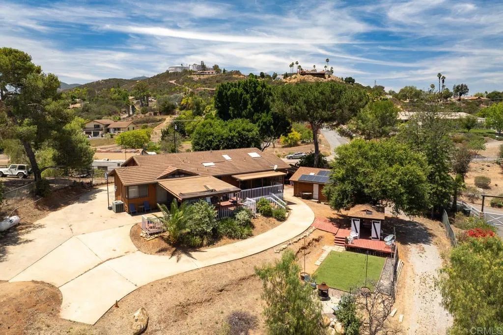 2941 Pioneer Way, Jamul, CA 91935