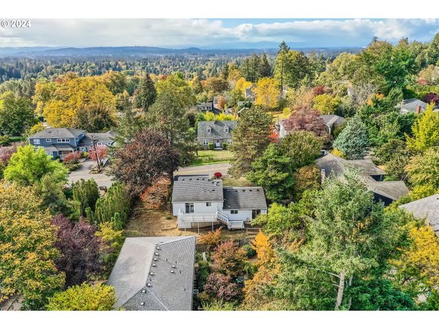 6518 Sw 35TH Ave, Portland, OR 97221