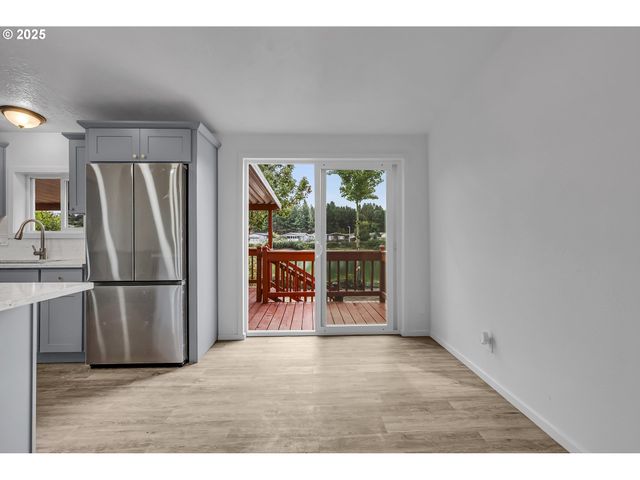 10400 Se COOK Ct 20, Milwaukie, OR 97222