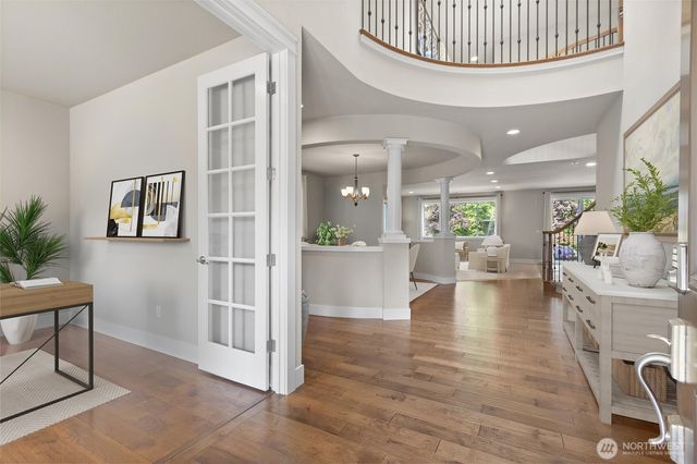 10082 240th Avenue NE, Redmond, WA 98053