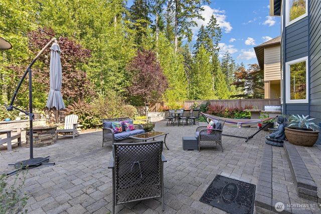 10082 240th Avenue NE, Redmond, WA 98053