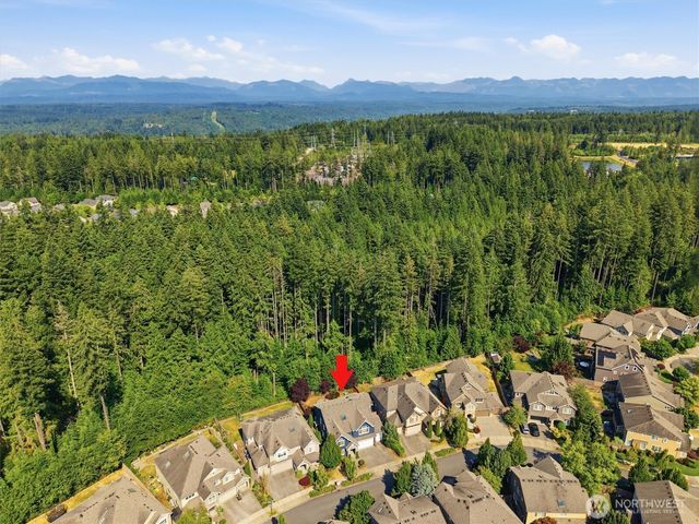 10082 240th Avenue NE, Redmond, WA 98053