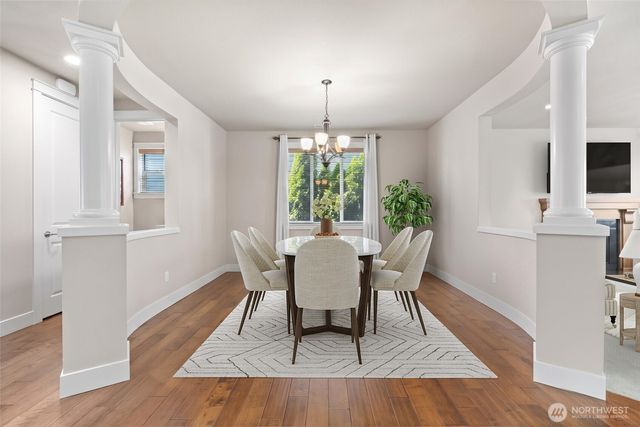 10082 240th Avenue NE, Redmond, WA 98053
