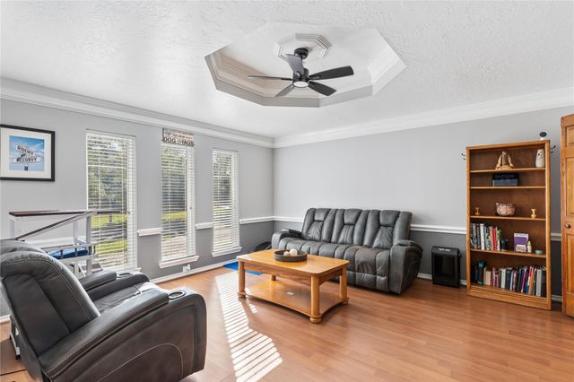 6618 Wimbledon Trail Road, Spring, TX 77379