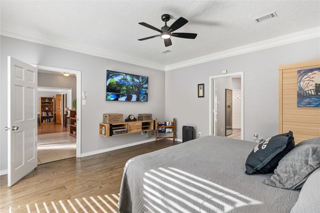 6618 Wimbledon Trail Road, Spring, TX 77379