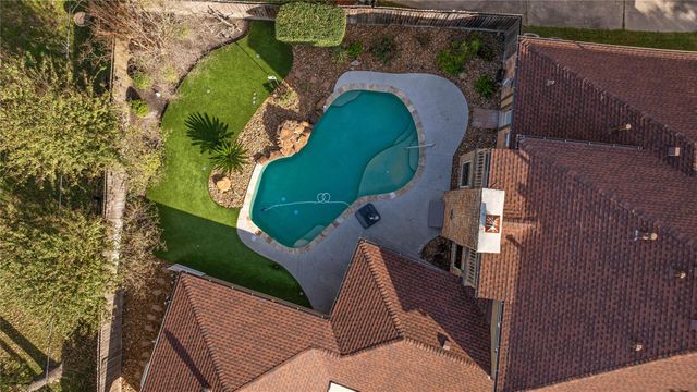 6618 Wimbledon Trail Road, Spring, TX 77379