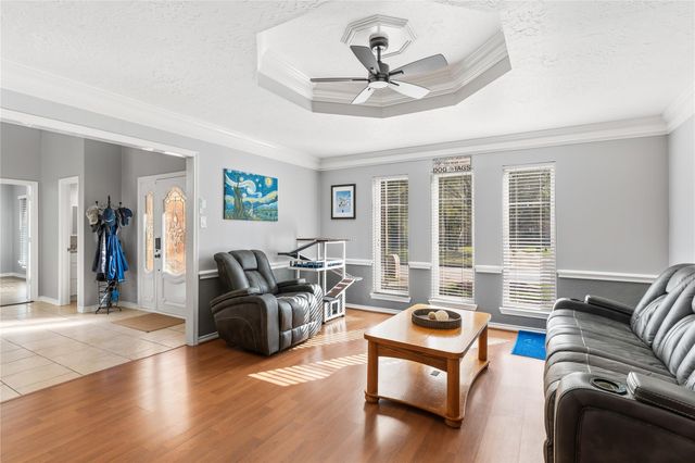 6618 Wimbledon Trail Road, Spring, TX 77379