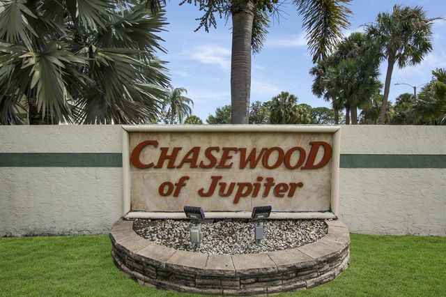 6313 Chasewood Drive B, Jupiter, FL 33458