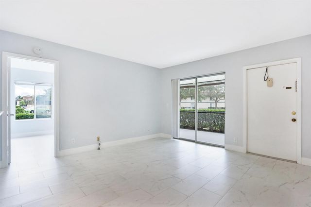 6313 Chasewood Drive B, Jupiter, FL 33458