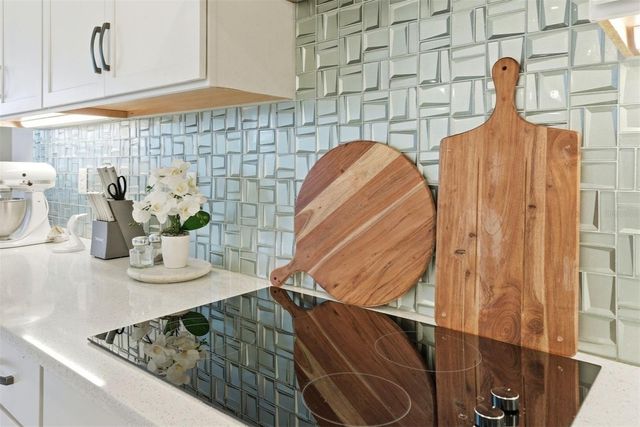 7073 GRAYBROOK DRIVE, Wesley Chapel, FL 33545