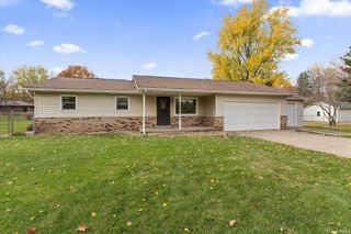 53667 Elmhurst Street, South Bend, IN 46637