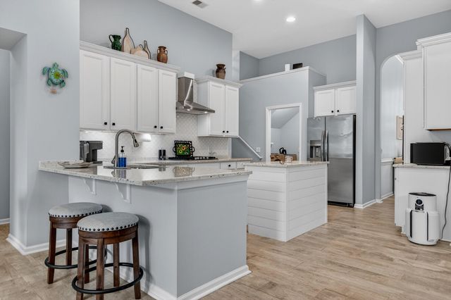 1561 Ashley Garden Boulevard, Charleston, SC 29414