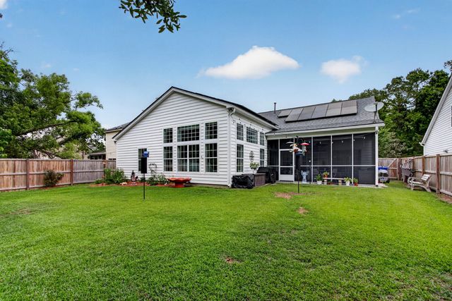 1561 Ashley Garden Boulevard, Charleston, SC 29414