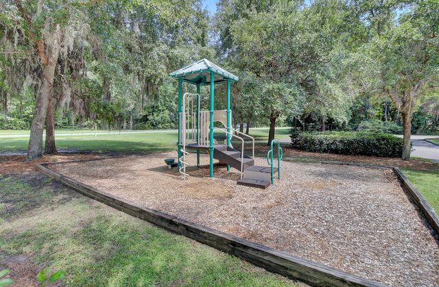 1561 Ashley Garden Boulevard, Charleston, SC 29414