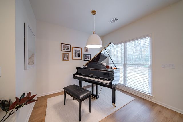 58 Sweetwater Drive, Cataula, GA 31804