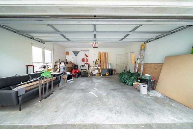 58 Sweetwater Drive, Cataula, GA 31804