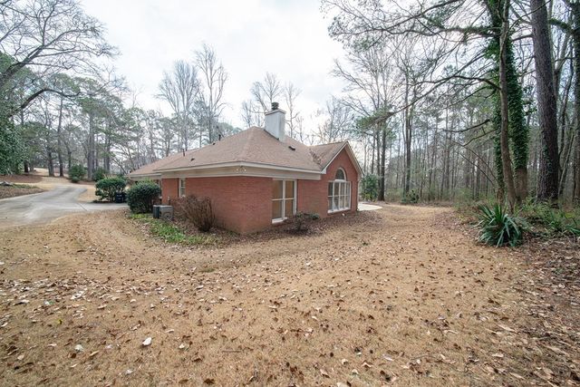 58 Sweetwater Drive, Cataula, GA 31804