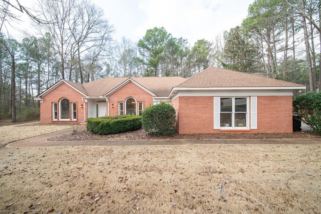 58 Sweetwater Drive, Cataula, GA 31804