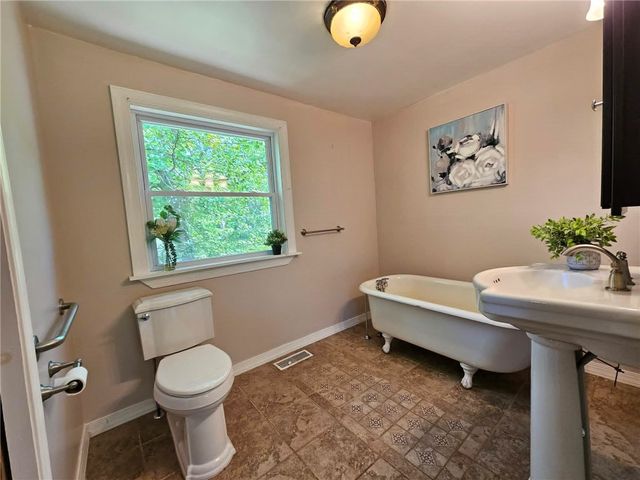 7437 Quarry Road, Sodus, NY 14551
