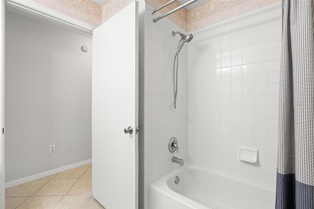 1620 NAVIGATOR LANE, Tarpon Springs, FL 34689