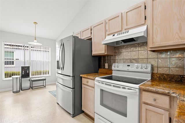 1620 NAVIGATOR LANE, Tarpon Springs, FL 34689