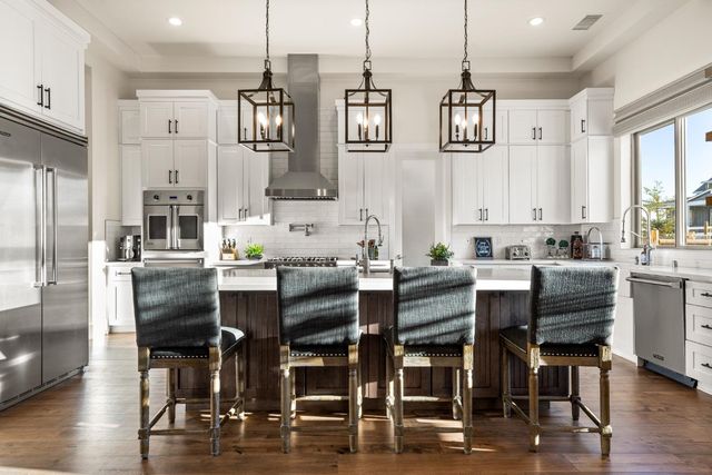 3050 Rattlesnake Rd, Newcastle, CA 95658